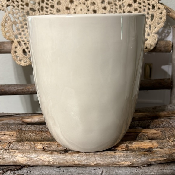 PRE OWNED RAE DUNN ON VIXEN SANTA'S REINDEER CERAMIC MUG - Picture 5 of 9